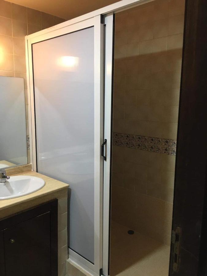 Appartement El Bahia Saidia Destine Uniquement Aux Couple Maries, Celibataires S'Abstenir ภายนอก รูปภาพ