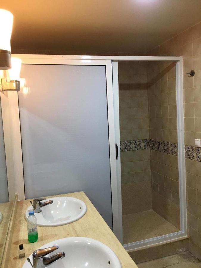 Appartement El Bahia Saidia Destine Uniquement Aux Couple Maries, Celibataires S'Abstenir ภายนอก รูปภาพ